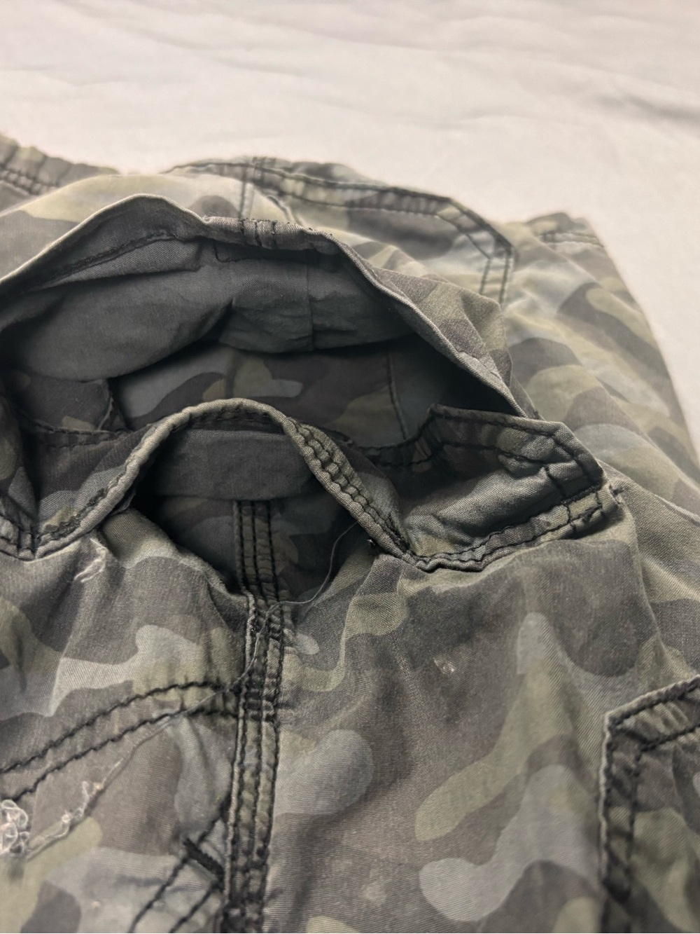 Lee Extreme Motion Camo Cargo Shorts Men’s Utility Shorts - Picture 12 of 16